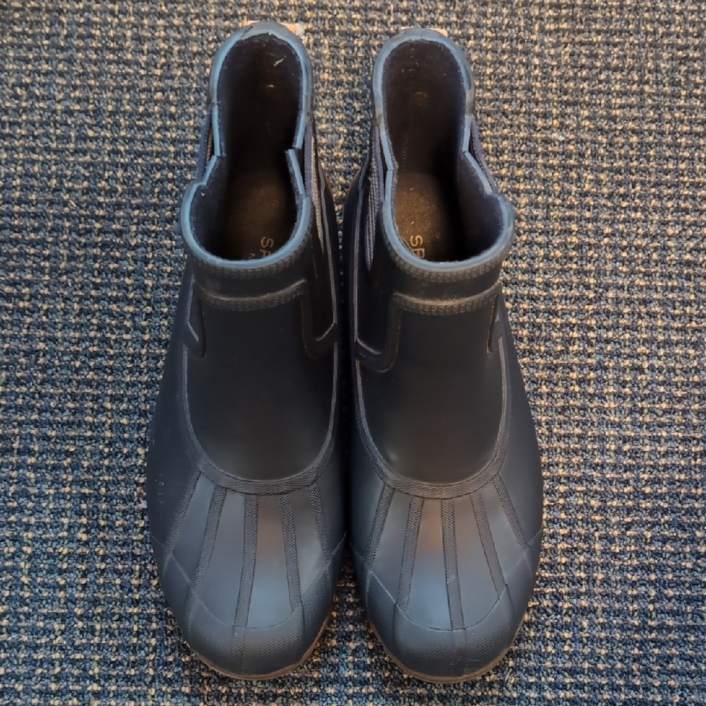 NWOT Sperry Navy Waterproof Ankle Boots